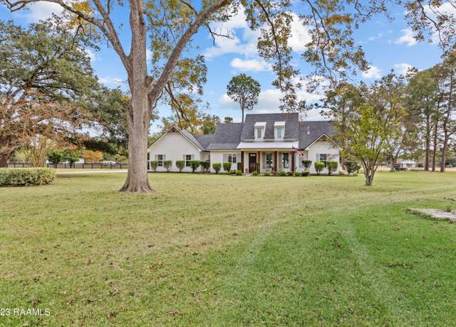 Photo of 1316 Young St, Broussard, LA 70518