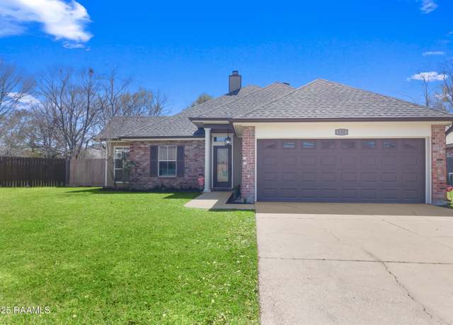 Property at 132 Windermere Cir, Youngsville, LA 70592, 3 beds, 2 baths