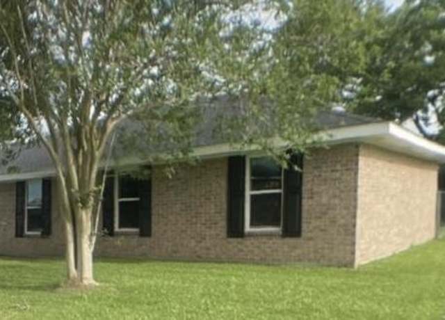 Property at 13734 Wilda Dr, Kaplan, LA 70548, 3 beds, 1 bath