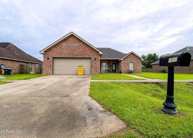 Property at 507 Breaux Rd, Lafayette, LA 70507, 3 beds, 2 baths