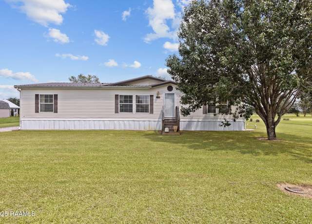 Property at 5211 Baylee Rd, Maurice, LA 70555, 3 beds, 2 baths