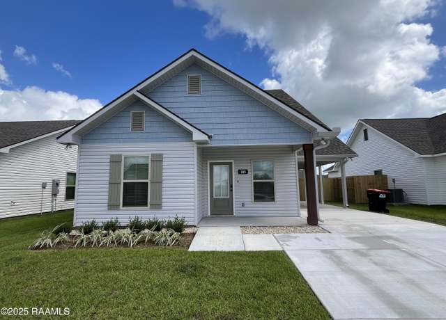 Property at 105 Cranston Ct, Lafayette, LA 70507, 3 beds, 2 baths