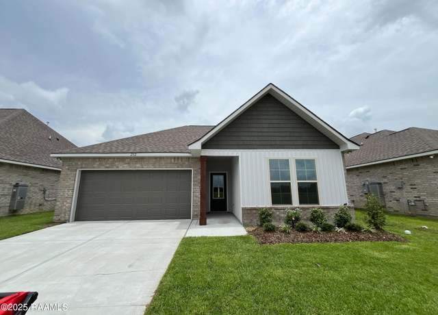Property at 202 Wakely Ct, Lafayette, LA 70506, 4 beds, 2.5 baths