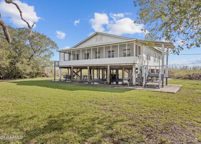 Property at 3485 Hwy 319, Cypremort Point, LA 70538, 4 beds, 2 baths