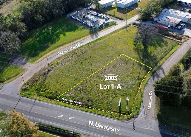 Property at 2003 N University Ave, Lafayette, LA 70507