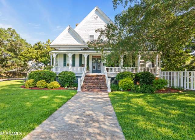 Property at 503 E Hutchinson Ave, Crowley, LA 70526, 6 beds, 5.5 baths