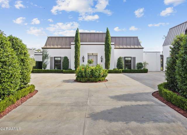 Property at 203 Shannon Rd, Lafayette, LA 70503, 6 beds, 5.5 baths