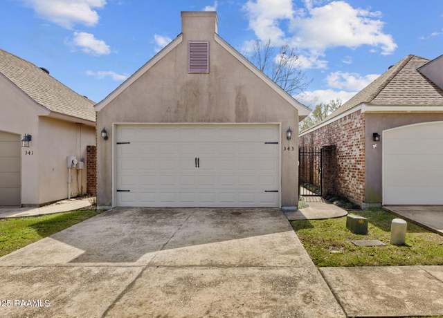 Property at 343 Chimney Rock Blvd, Lafayette, LA 70508, 3 beds, 2 baths