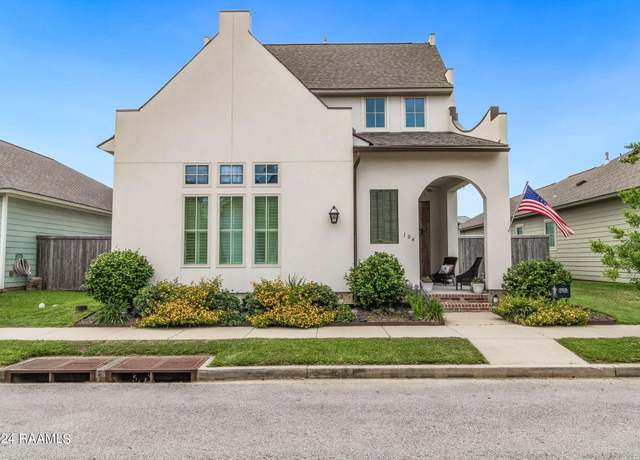 Property at 104 Cordelia Ln, Youngsville, LA 70592, 4 beds, 3 baths