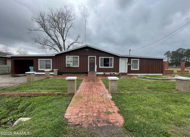 Property at 183 Midway Exit Dr, Opelousas, LA 70570, 2 beds, 1.5 baths