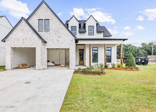 Property at 104 Cape Town Ave, Youngsville, LA 70592, 4 beds, 2.5 baths