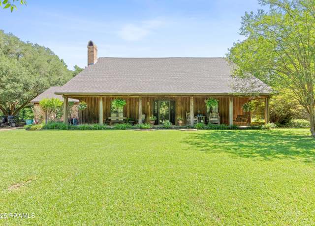 Property at 1146 Prayer House Rd, Opelousas, LA 70570, 4 beds, 3 baths