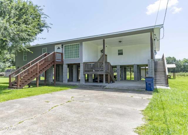 Property at 13237 Eastside Acres, Erath, LA 70533, 4 beds, 2 baths