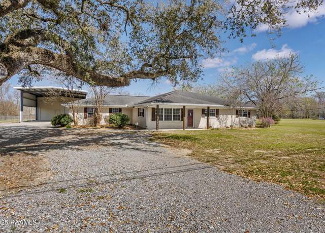 Property at 4156 Hwy 31, Opelousas, LA 70570, 3 beds, 2.5 baths