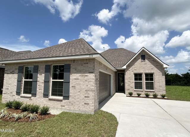 Property at 116 Oak Haven Dr, Lafayette, LA 70507, 4 beds, 3 baths