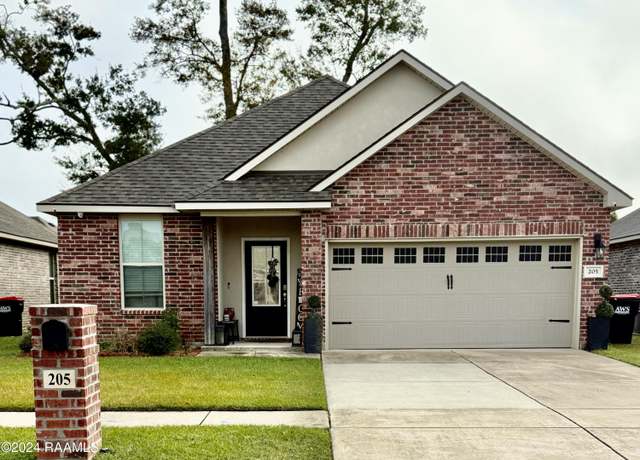 Property at 205 Rue Viansa, Lafayette, LA 70501, 4 beds, 2 baths
