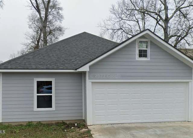 Property at 113 Dorian Dr, Lafayette, LA 70501, 3 beds, 2 baths