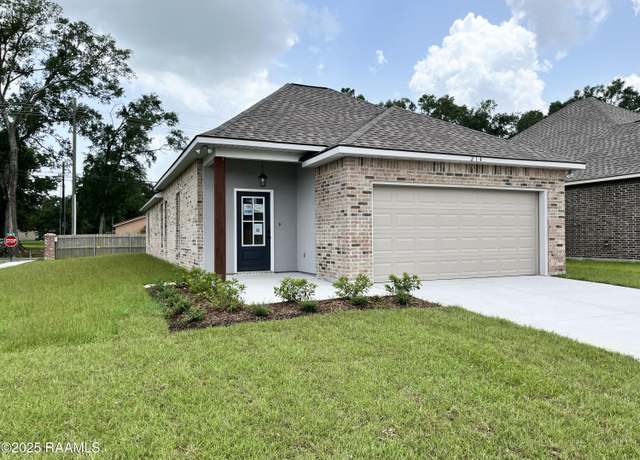 Property at 214 Ethereal St, Youngsville, LA 70592, 3 beds, 2 baths