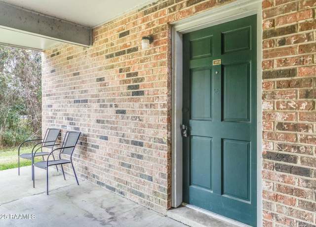 Property at 3121 Johnston St #129, Lafayette, LA 70503, 1 bed, 1 bath