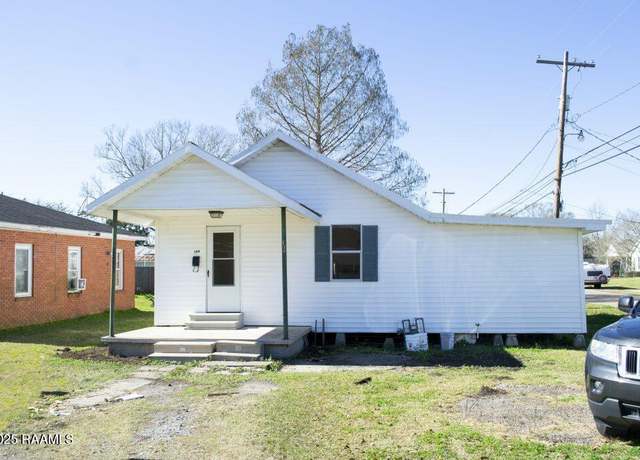 Property at 109 N Suire St, Erath, LA 70533, 2 beds, 1 bath