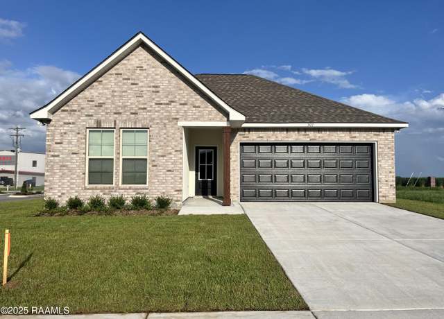 Property at 301 Stover St, Youngsville, LA 70592, 4 beds, 2.5 baths