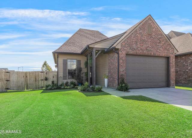 Property at 114 Adler Pl, Youngsville, LA 70592, 3 beds, 2 baths
