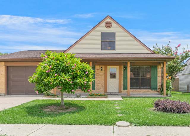Property at 316 Toulouse Dr, Lafayette, LA 70506, 4 beds, 2 baths