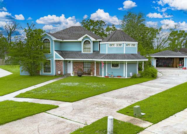 Property at 104 Tallowood Cir, Lafayette, LA 70508, 4 beds, 2.5 baths