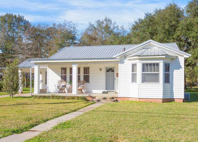 Property at 159 Church St, Grand Coteau, LA 70541, 2 beds, 1 bath