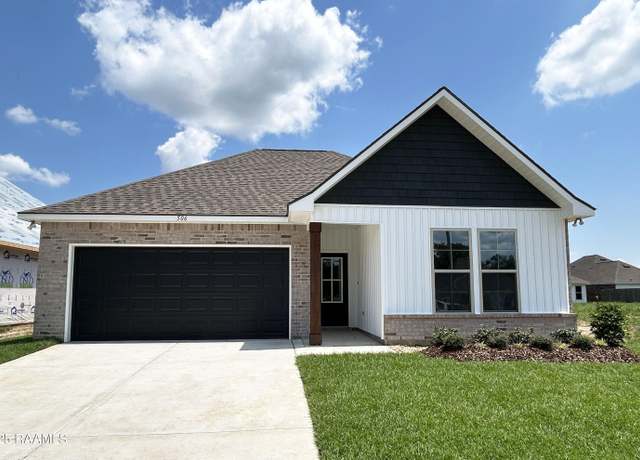 Property at 506 Judice Ln, Duson, LA 70529, 4 beds, 2.5 baths