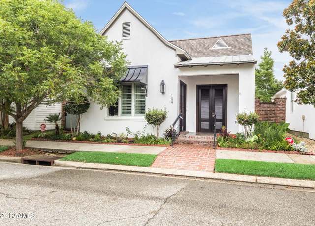 Property at 104 Levison Way, Lafayette, LA 70508, 3 beds, 2 baths