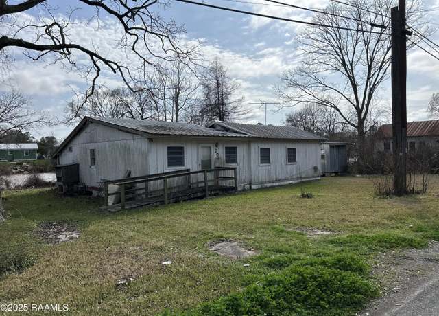 Property at 206 E Courtableau Rd, Port Barre, LA 70577, 2 beds, 1 bath