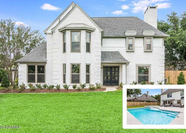 Property at 206 Country Club Dr, Lafayette, LA 70501, 3 beds, 2.5 baths