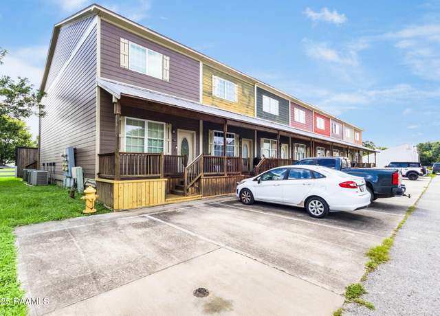 Property at 103 Saint Germaine Cir, Lafayette, LA 70506, 3 beds, 3 baths