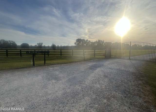 Property at 5 Heron's Way, Sunset, LA 70584