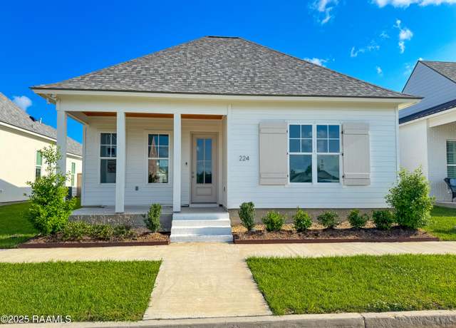 Property at 224 Trail Pointe Dr, Scott, LA 70583, 3 beds, 2 baths