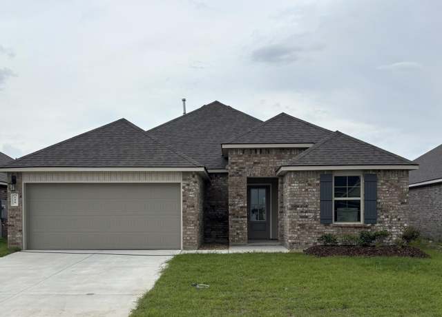 Property at 126 Cottage Cove Dr, Maurice, LA 70555, 3 beds, 2 baths