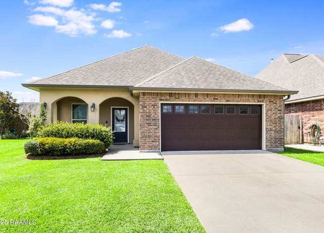 Property at 109 Sapphire Springs Rd, Youngsville, LA 70592, 3 beds, 2 baths