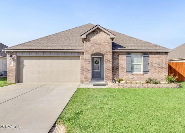 Property at 208 Marathon Dr, Lafayette, LA 70501, 4 beds, 2 baths
