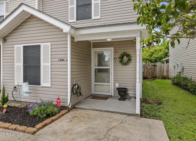 Property at 1504 Southport Blvd Unit A, New Iberia, LA 70560, 3 beds, 2 baths