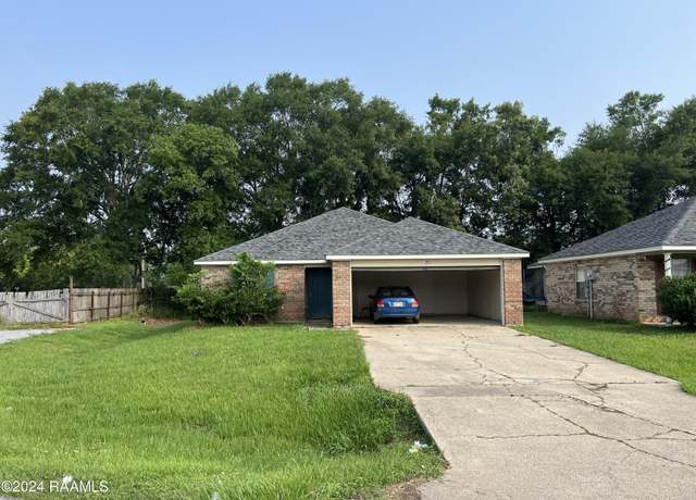 Property at 200 Armentine Cv, Breaux Bridge, LA 70517, 12 beds, 8 baths
