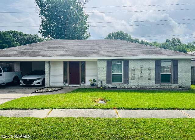 Property at 504 Courtney Dr, Duson, LA 70529, 3 beds, 2 baths