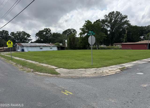 Property at 1009 Twelfth St, Lafayette, LA 70501