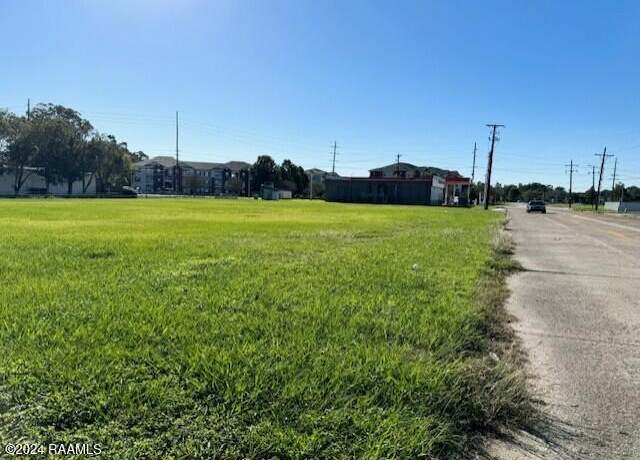 Property at 1500 N Blk Bertand Dr, Lafayette, LA 70506