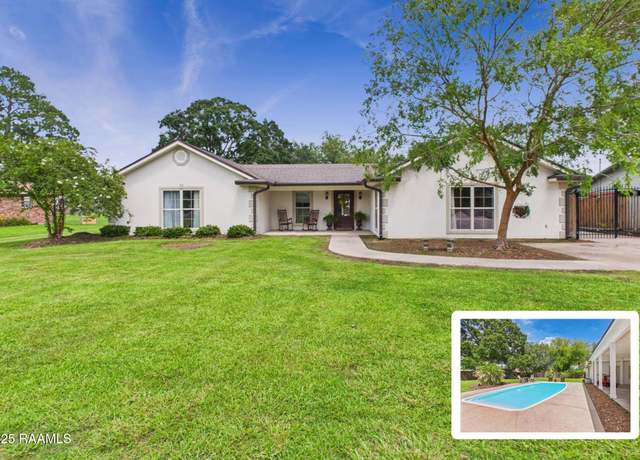 Property at 143 Plantation Dr, New Iberia, LA 70563, 3 beds, 2 baths