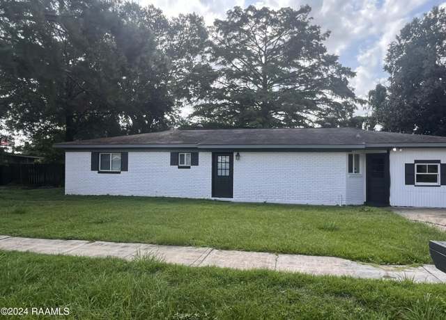 Property at 108 Birch Dr, Lafayette, LA 70506, 3 beds, 1 bath
