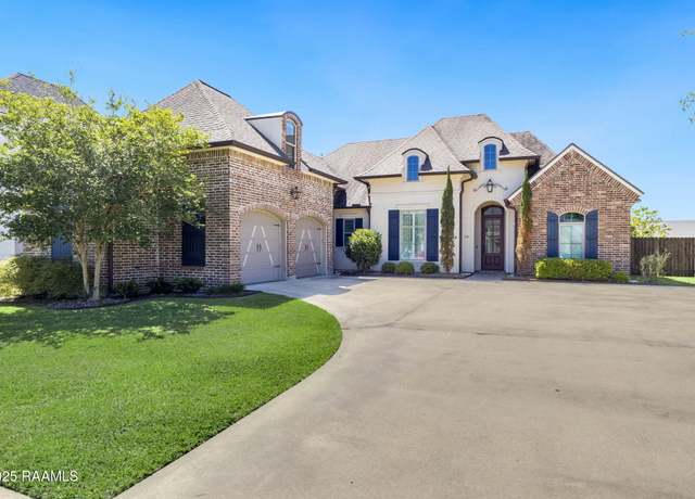 Property at 501 Bronze Palm Way, Youngsville, LA 70592, 5 beds, 4 baths