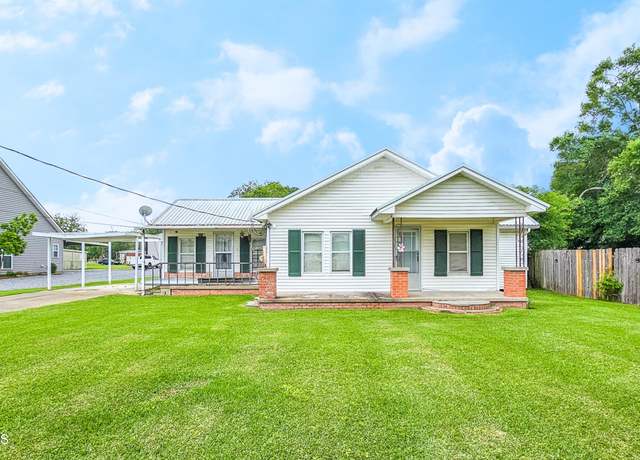 Property at 225 Last St, Arnaudville, LA 70512, 3 beds, 2 baths