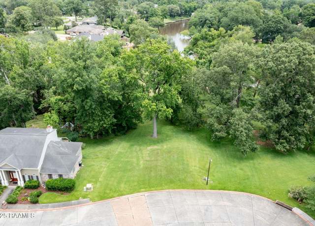 Property at 105 Red Brick Cir, Lafayette, LA 70503