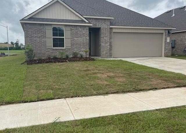 Property at 101 Harvest Hill Dr, Broussard, LA 70518, 5 beds, 3 baths